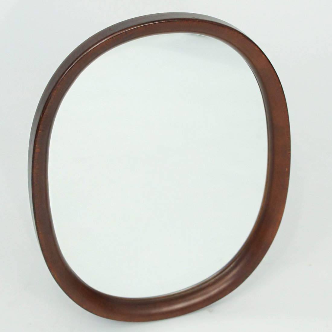 Sori Yanagi Oval Mirror: Sori Yanagi Oval Mirror Vintage iconic & award winning 40/4Stacking Side Chairs designed in 1964 by David Rowland forHowe Denmark, in natural wood finish. Dimensions H 29 W17.5 D 18 Seat 17 inches