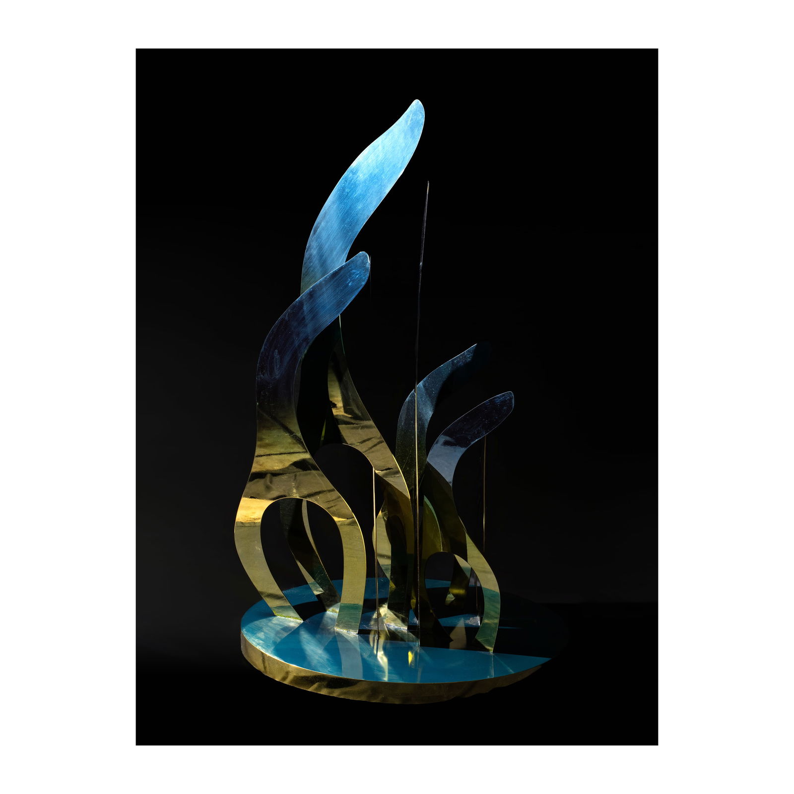 Carlo Calma (b.1981): Vine Sculpture2023Chrome Metal finish in Graduated Blue Hues51" x 39" (130 cm x 91 cm) One of the Philippines’ brightest emerging stars inarchitecture, interior design, and visual art, CarloCalm