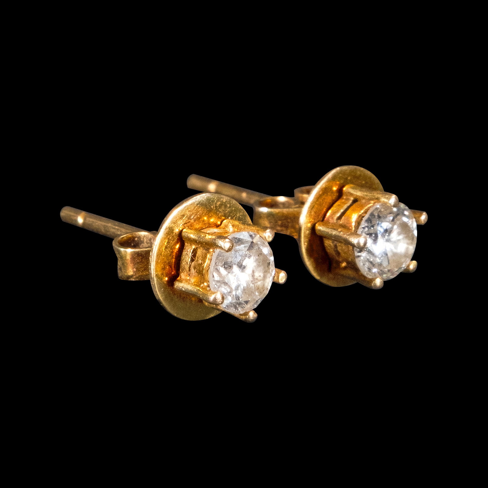 Classic Diamond Studs in 18k (1 of 1)