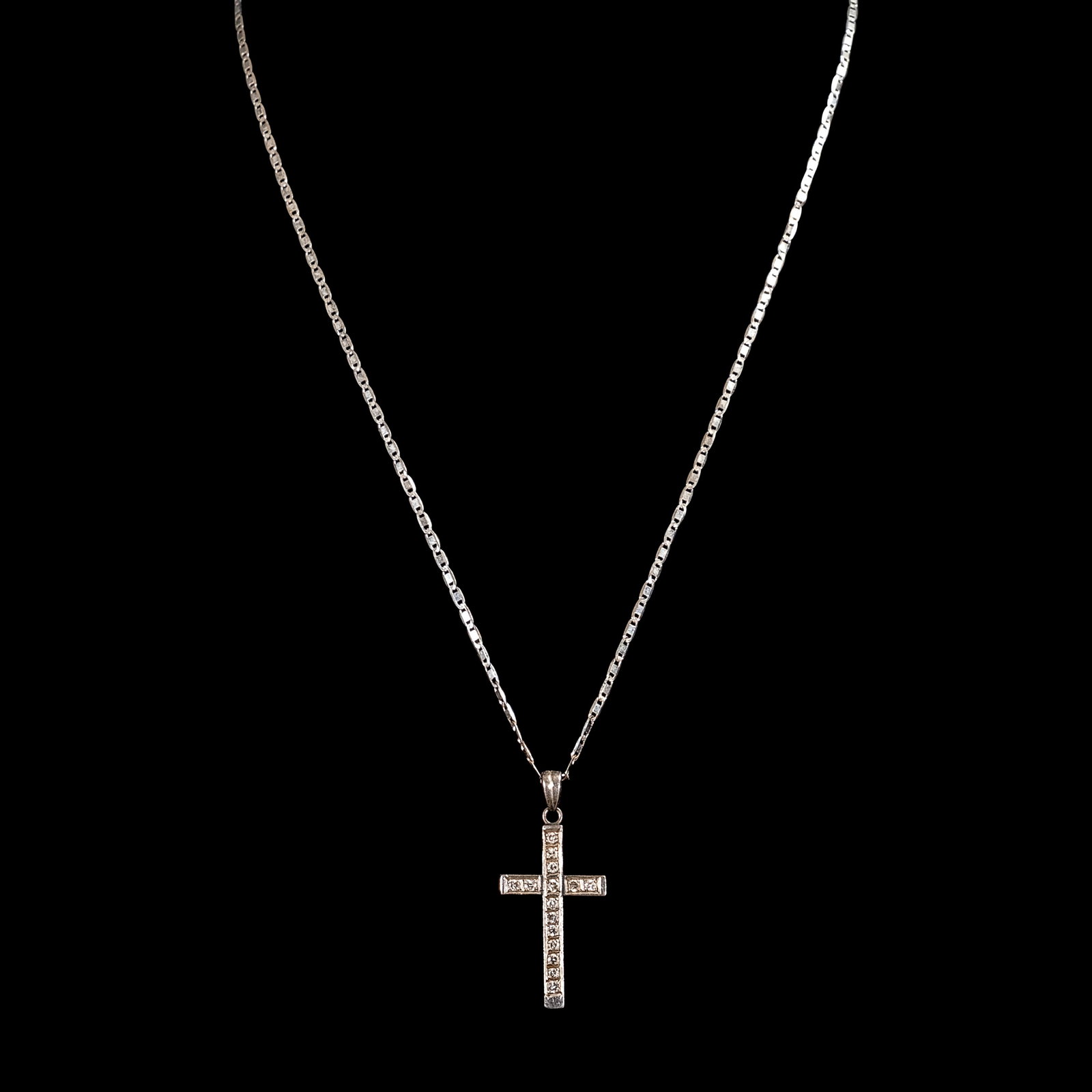A Classic Cross Pendant Necklace in 14k (1 of 1)