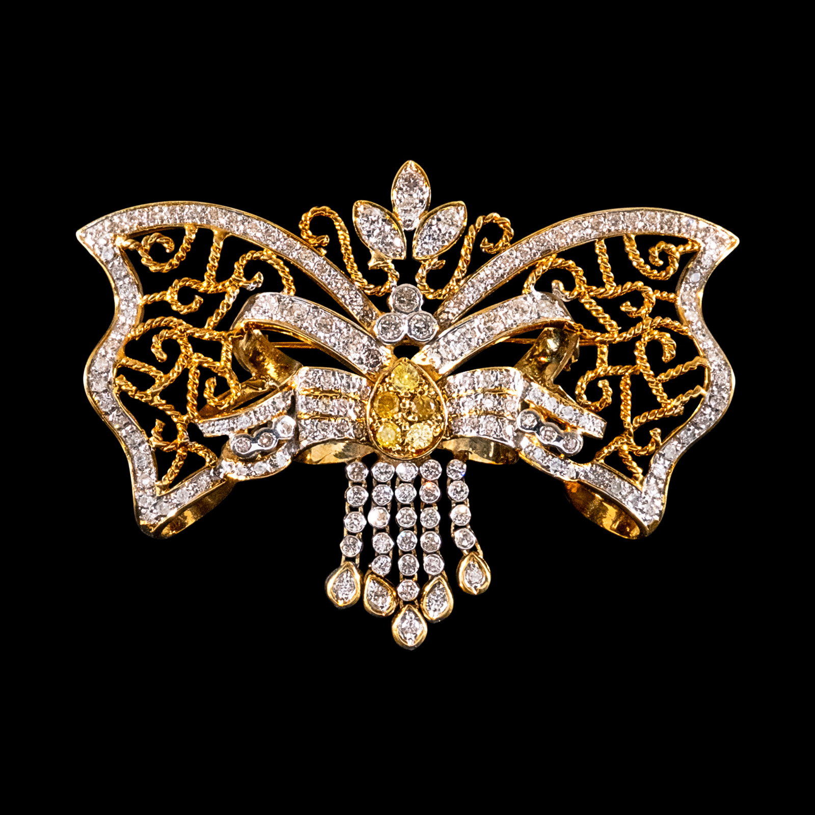 A Ribbon Brooch in Two-toned 14k (1 of 1)