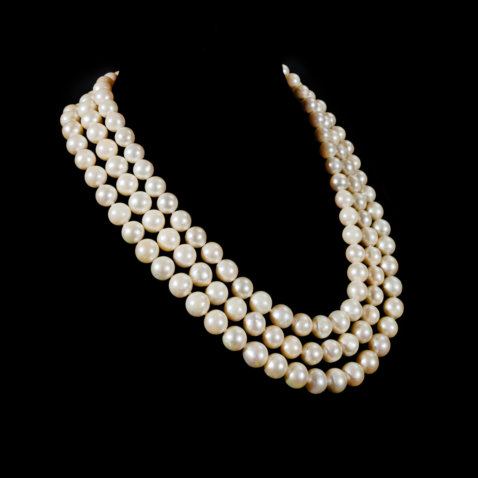 A Classic Three-strand Pearl Necklace (1 of 1)