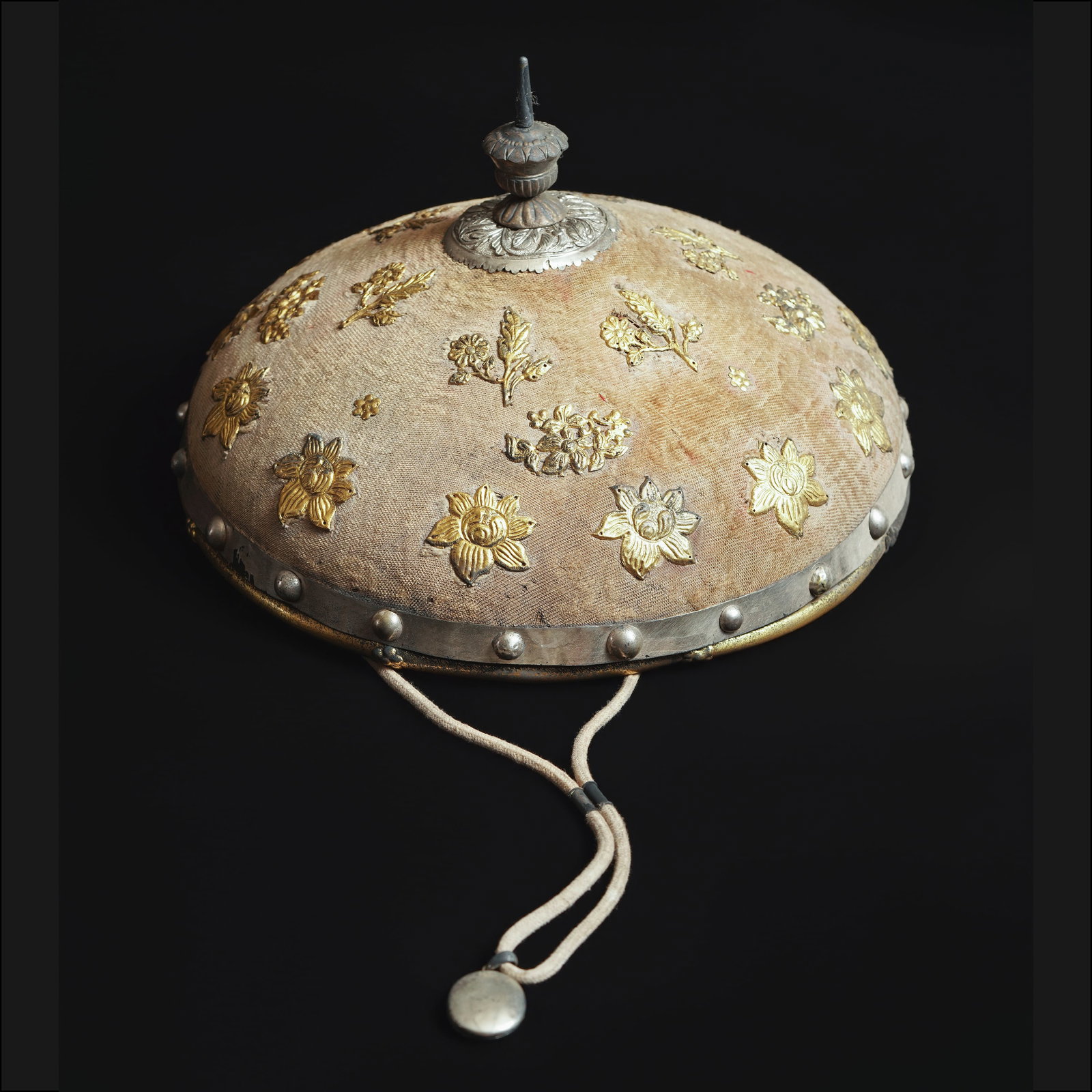 An Ornate Lady's Salakot (1 of 2)