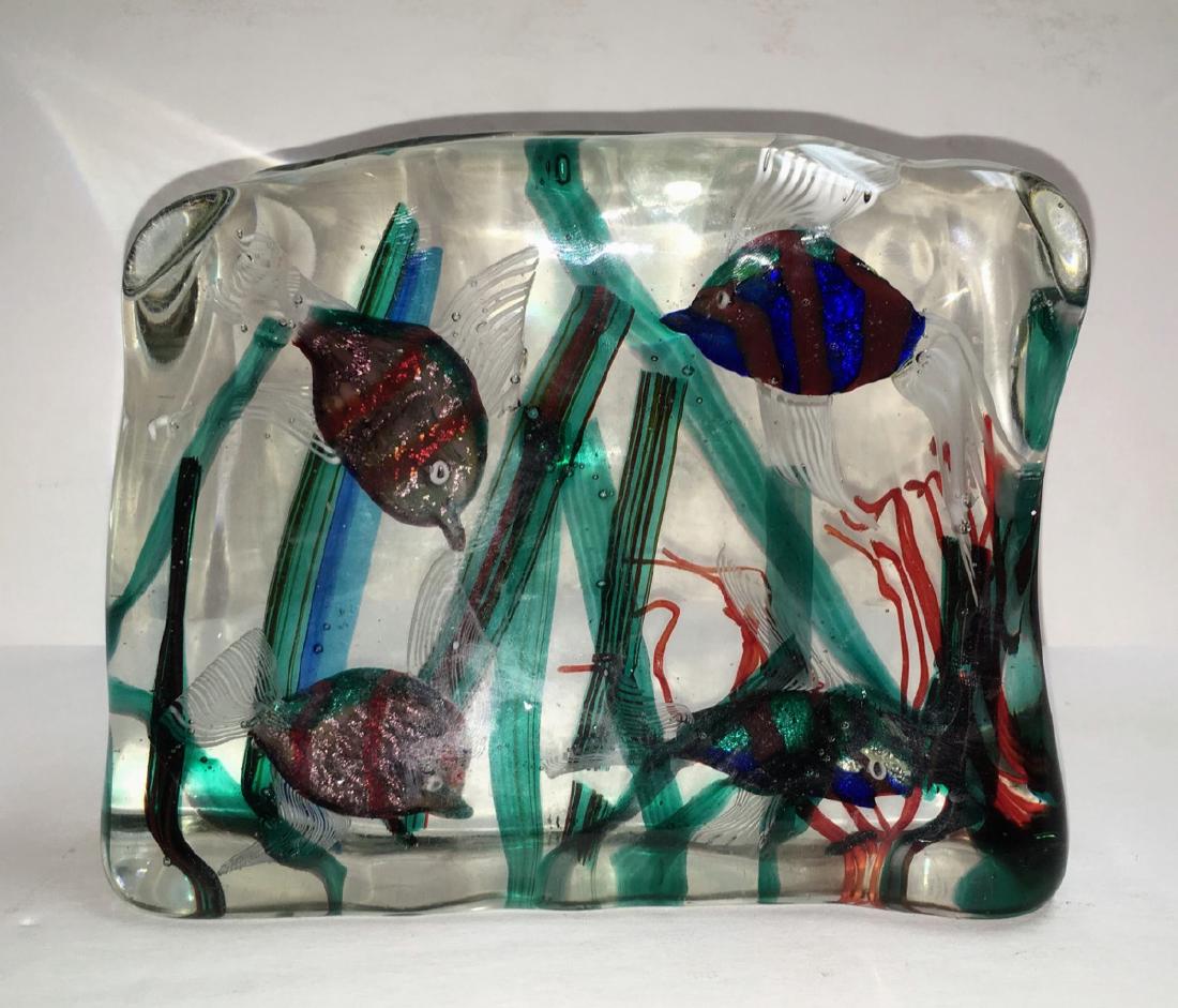 Large Murano glass Aquarium block, ca 1950: Attributed to Gino Cenedese, a large Murano glass Aquarium block, clear glass with polychromatic inclusions creating an underwater landscape withÊ4 fish ,measures 6x7 inches