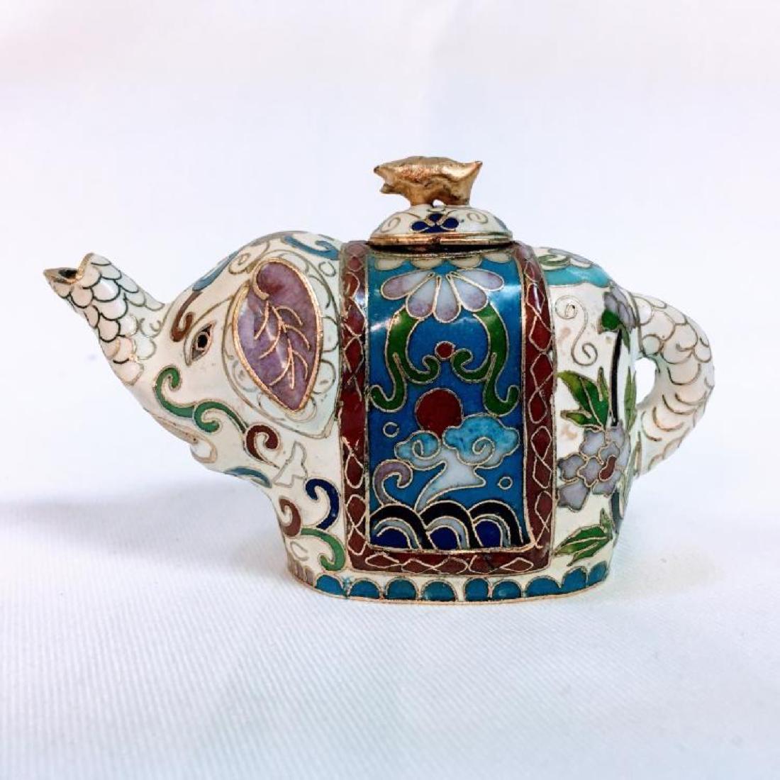 VTG CHINESE CLOISONNE AND ENAMEL ELEPHANT INCENSE: VTG Chinese Cloisonne and enamel Elephant incense, Measures 3,5â€ x 1,5â€