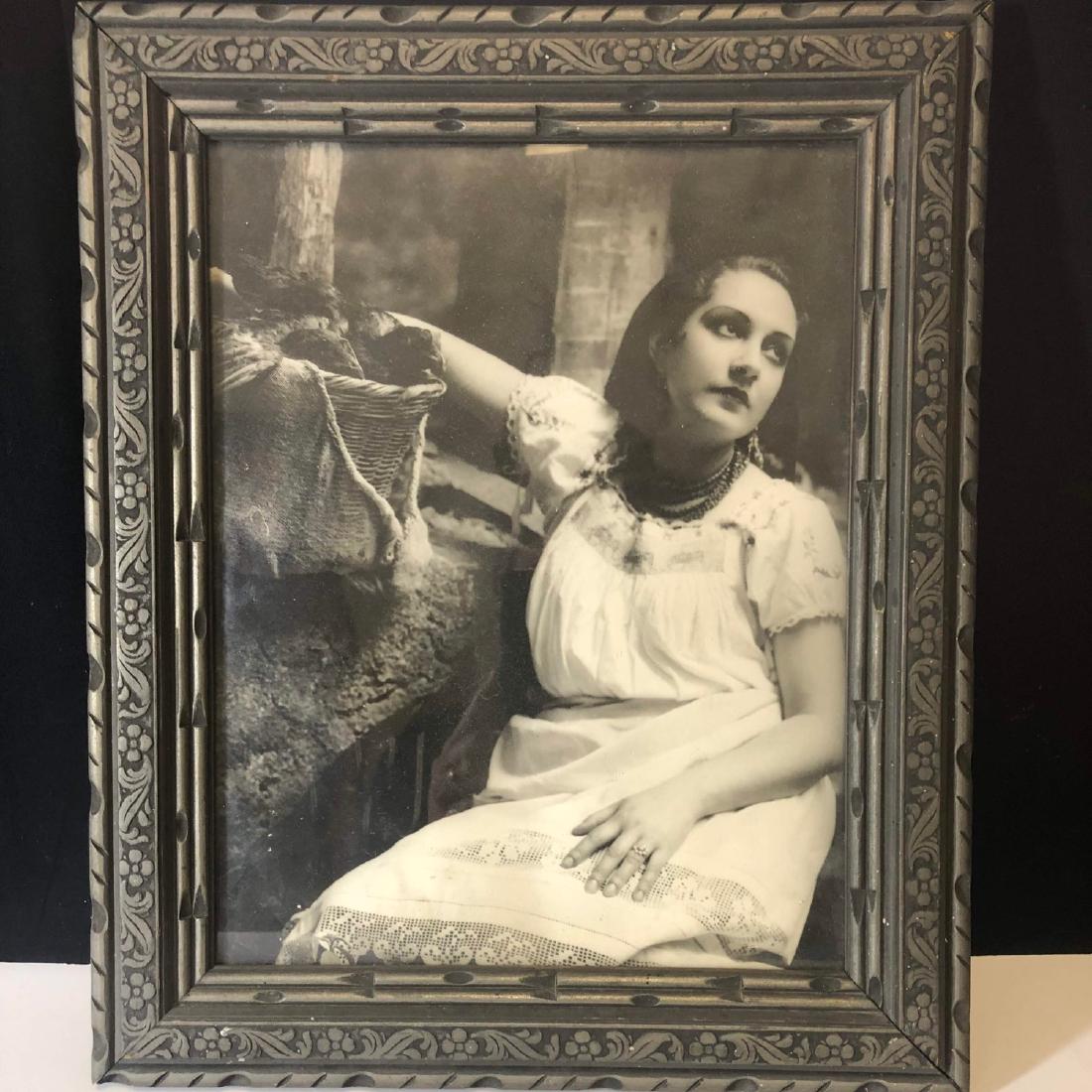 Vintage 1930 art deco photo frame (1 of 2)