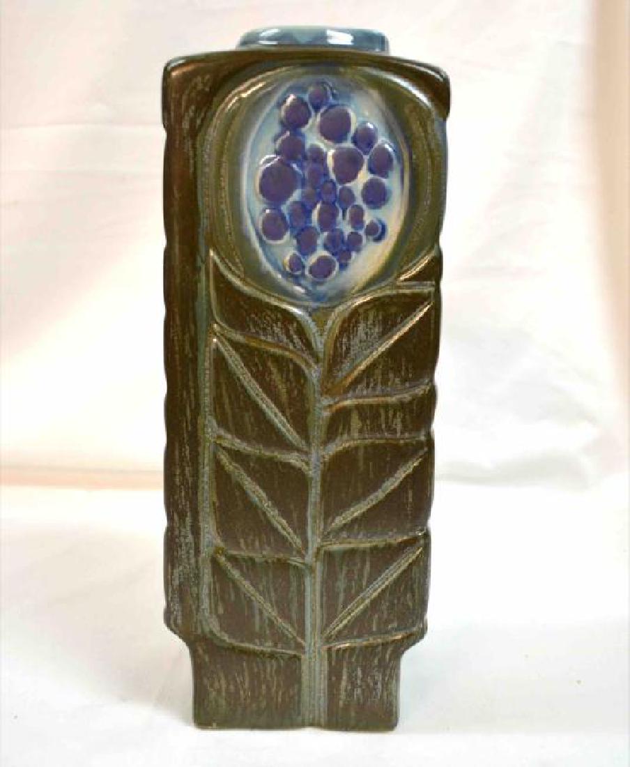 Eduardo Vega Mid-Century Modernist Ceramic Vase signed (1 of 4)