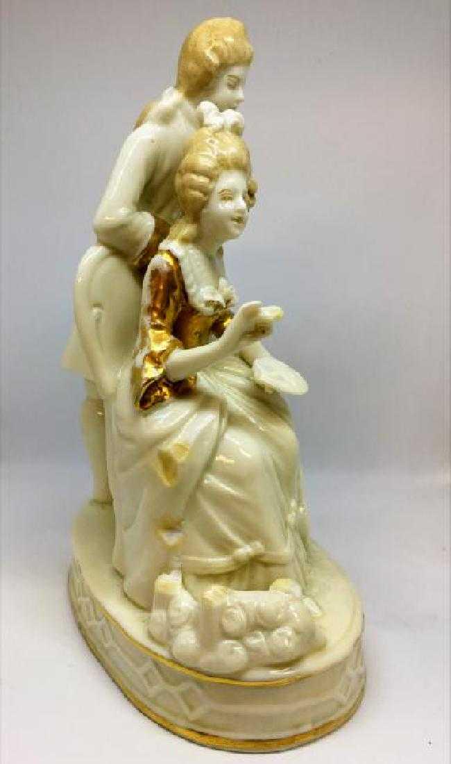 Rudolstadt Germany Ernst Bohne Sohne Capodimonte Style: Rudolstadt Germany Ernst Bohne Sohne Capodimonte Style Figurine Couple. Measures 7" x 5"