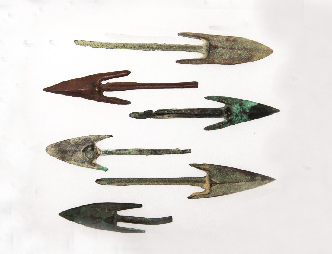 Group  of 6 Ancient Bronze Arrowheads (1 of 1)