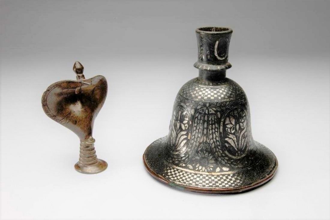 Bidri Huqqa Base & Bronze Naga Finial (1 of 2)