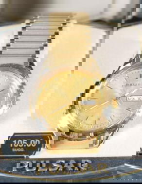 Mens Pulsar watch: Mens Pulsar Wrist Watch. New condition.