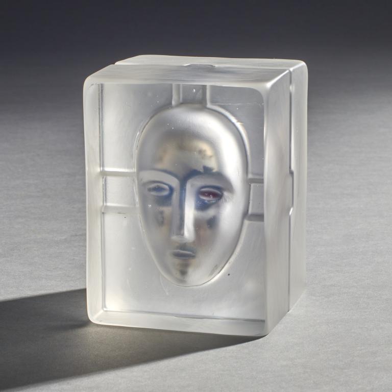 Bertil Vallien for Kosta Boda "Brain with Cell": Kosta Boda Glass Sculpture 'Brain with Cell' from the Brains series by Bertil Vallien having an interlocking glass box containing a blue glass and distressed silver head with a blue and red eye, signe