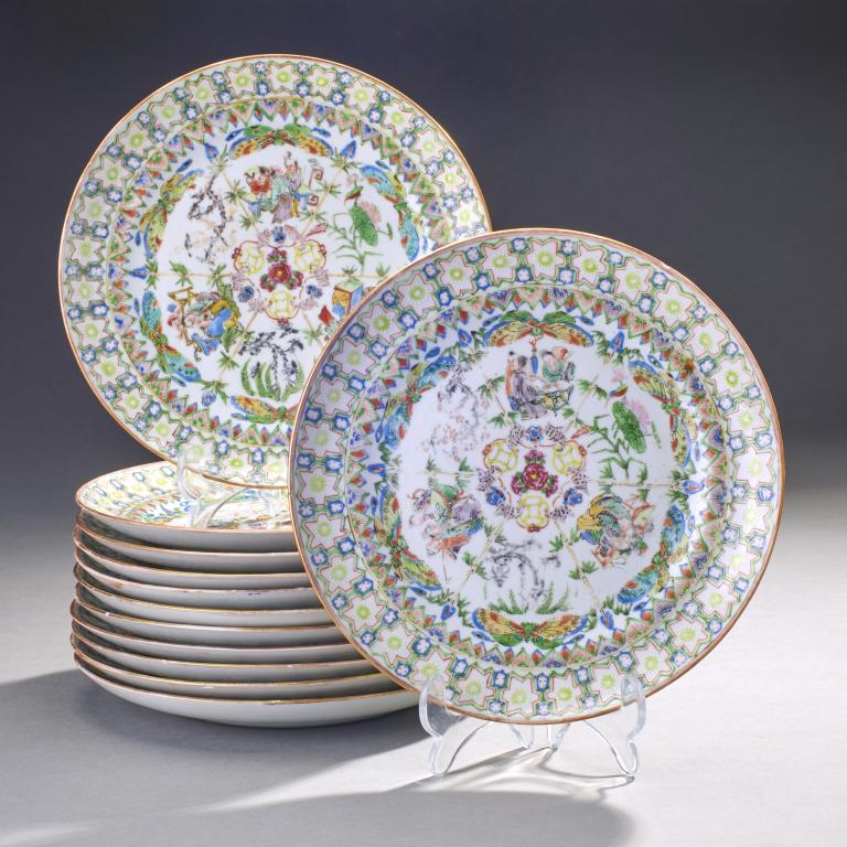 12 Rare Chinese Export Mandarin Dinner Plates