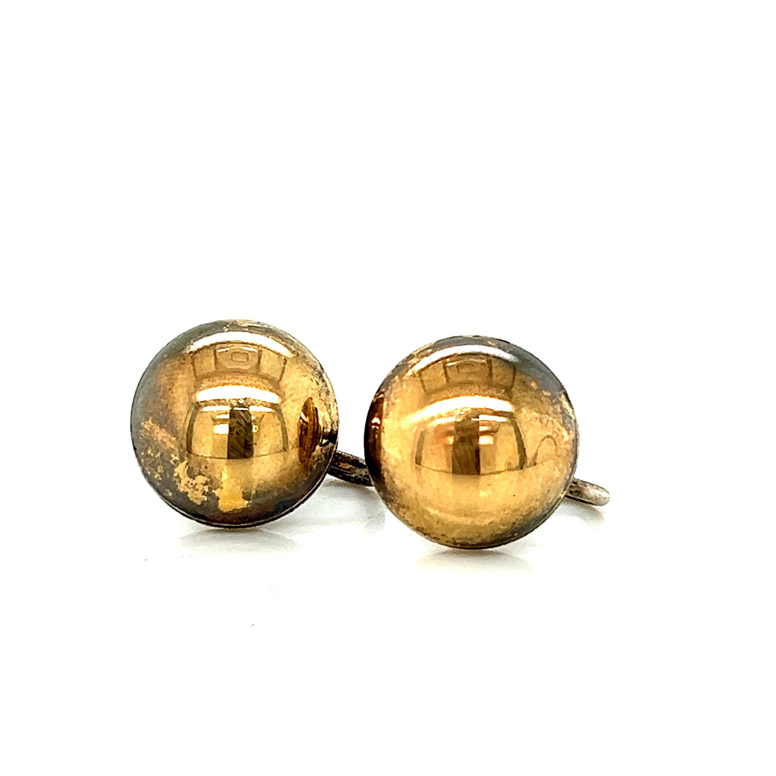 Sterling Silver & 14k Gold Earrings: These elegant cufflinks are crafted with a base of sterling silver and feature domed faces of 14k gold, combining durability with a touch of luxury. Weighing 6.5 grams and measuring 14x14.1mm in lengt