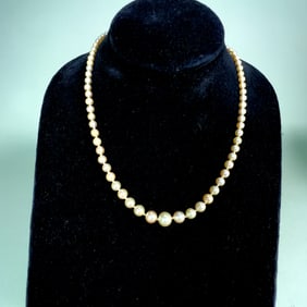 Graduated Pearl Necklace