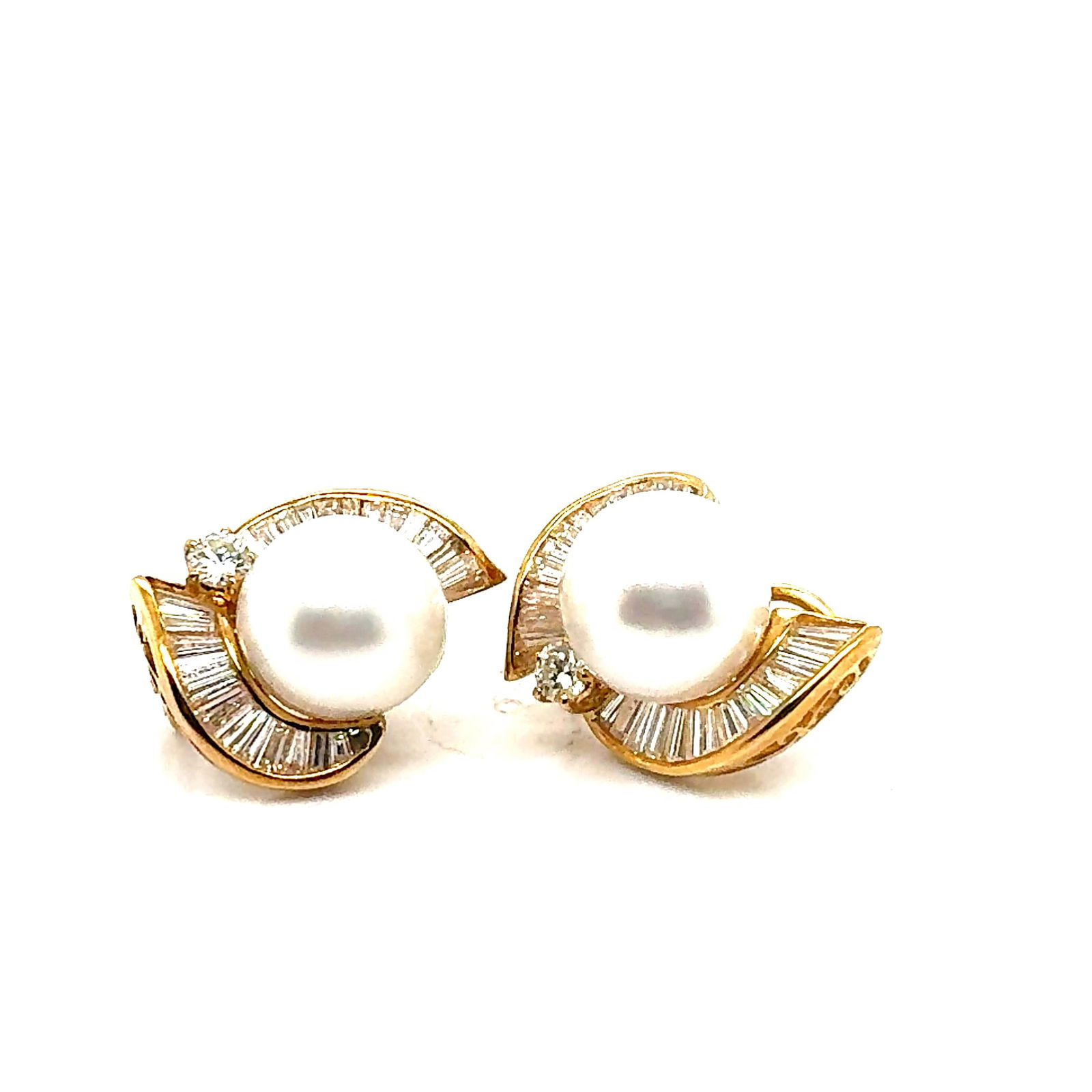 18k South Sea Pearl and Natural Diamond Earrings (1 of 4)