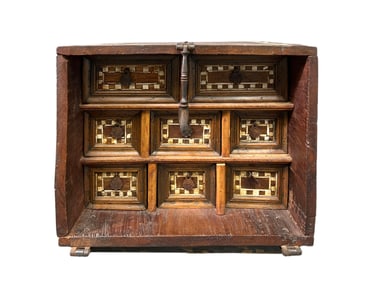Ecuadorian Vargueno, 17th-18th Century