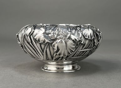 Art Nouveau Sterling Bowl by Arthur & Bond/ Yokohama