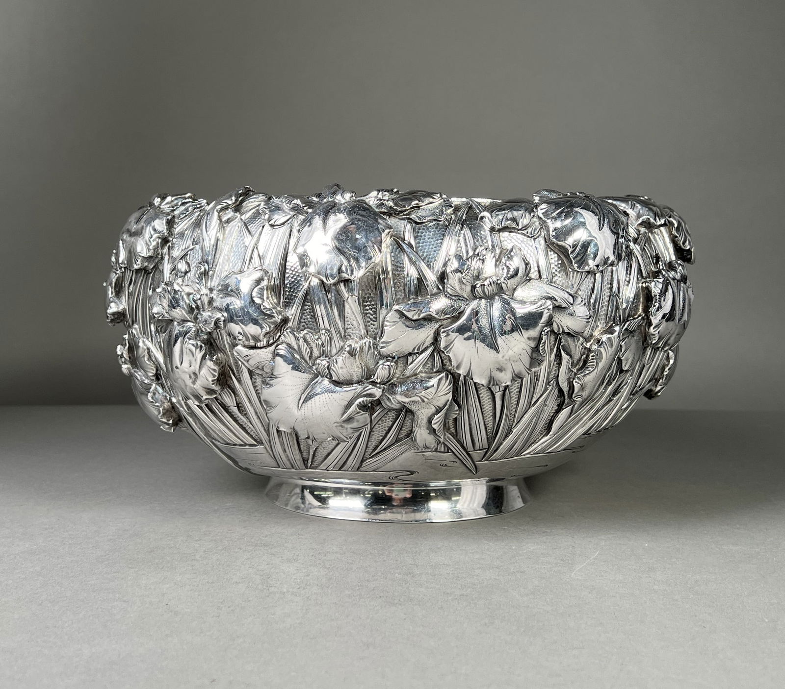 Japanese Meiji Art Nouveau Pure Silver Iris Punch Bowl (1 of 5)
