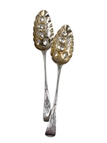 Pair of Georgian British Berry Spoons