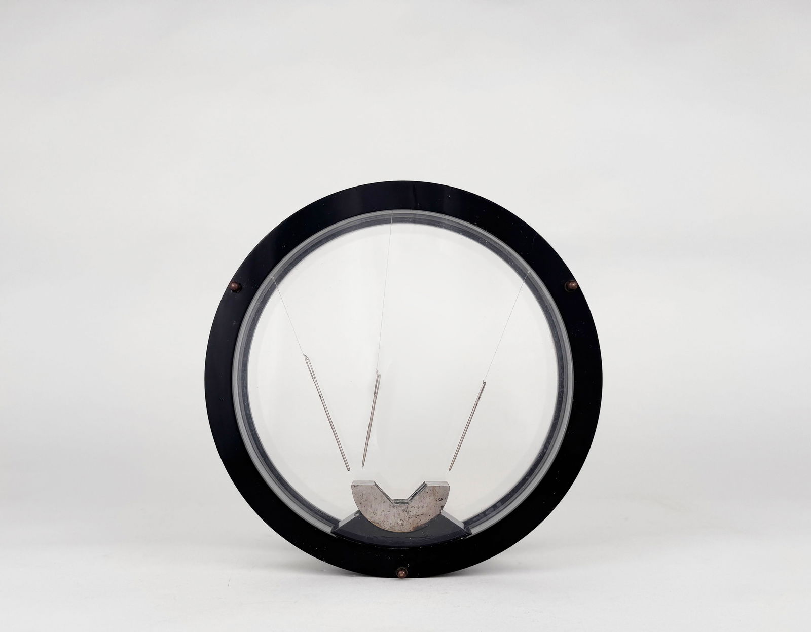 Takis Vassilakis, Mobile Frissonnant I (1 of 4)