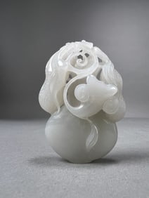Hetian White Jade Ornament with Vase and Double Gourds