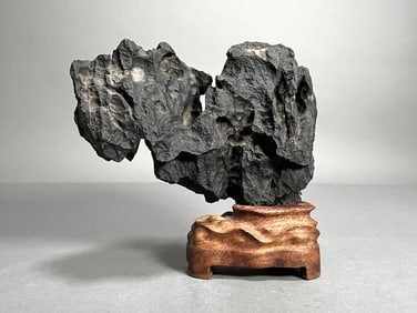 Chinese Scholar’s Rock (Gongshi)