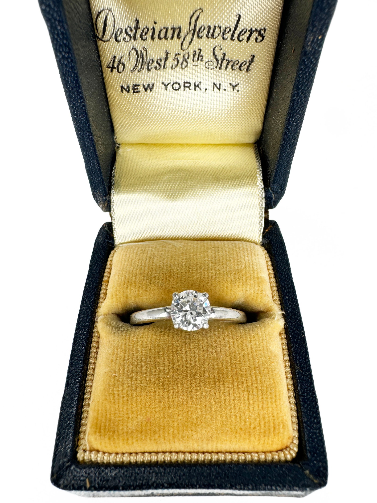 Platinum Round Brilliant Diamond Ring (1 of 2)