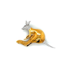18k Gold & Diamond Kangaroo Brooch