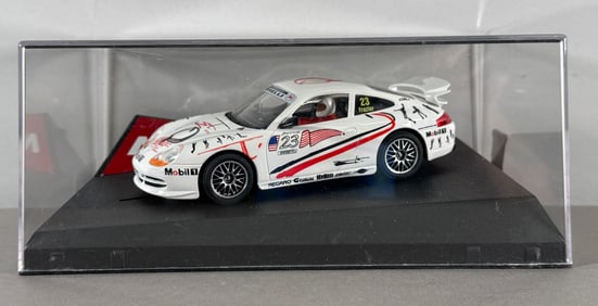 Ninco Porsche 911 GT3 #23 Mobil 1 1/32 Slot Car