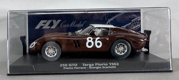 Fly Car Model 250 GTO Targa Florio 1962 Ferraro Scarlatti #86 1/32 Slot Car