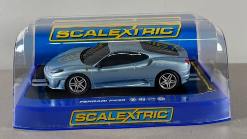 Scalextric Ferrari F430 Azzurro Met 1/32 Slot Car