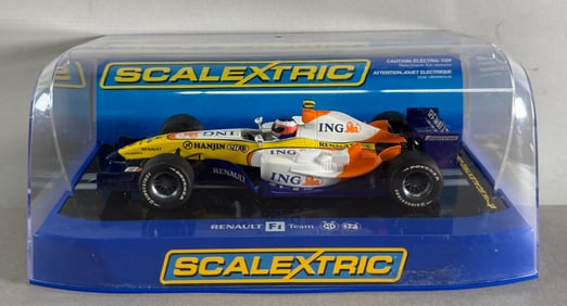 Scalextric Renault F1 Team 2007 #4 ING 1/32 Slot Car