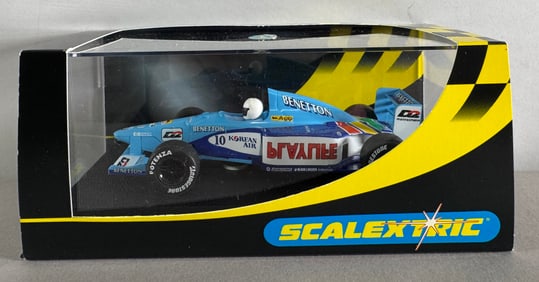 Scalextric Benetton Renault 1999 #10 1/32 Slot Car