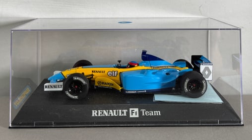 Superslot Renault F1 Team #8 Elf 1/32 Slot Car