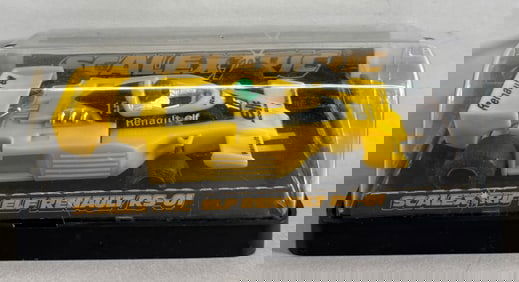 Scalextric Electric Model Racing Elf Renault RS-01 #15 1/32 Slot Car