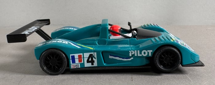 Maxon Pilot #4 1/32 Slot Car