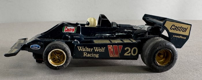 Walter Wolf Racing #20 Castrol 1/32 Slot Car