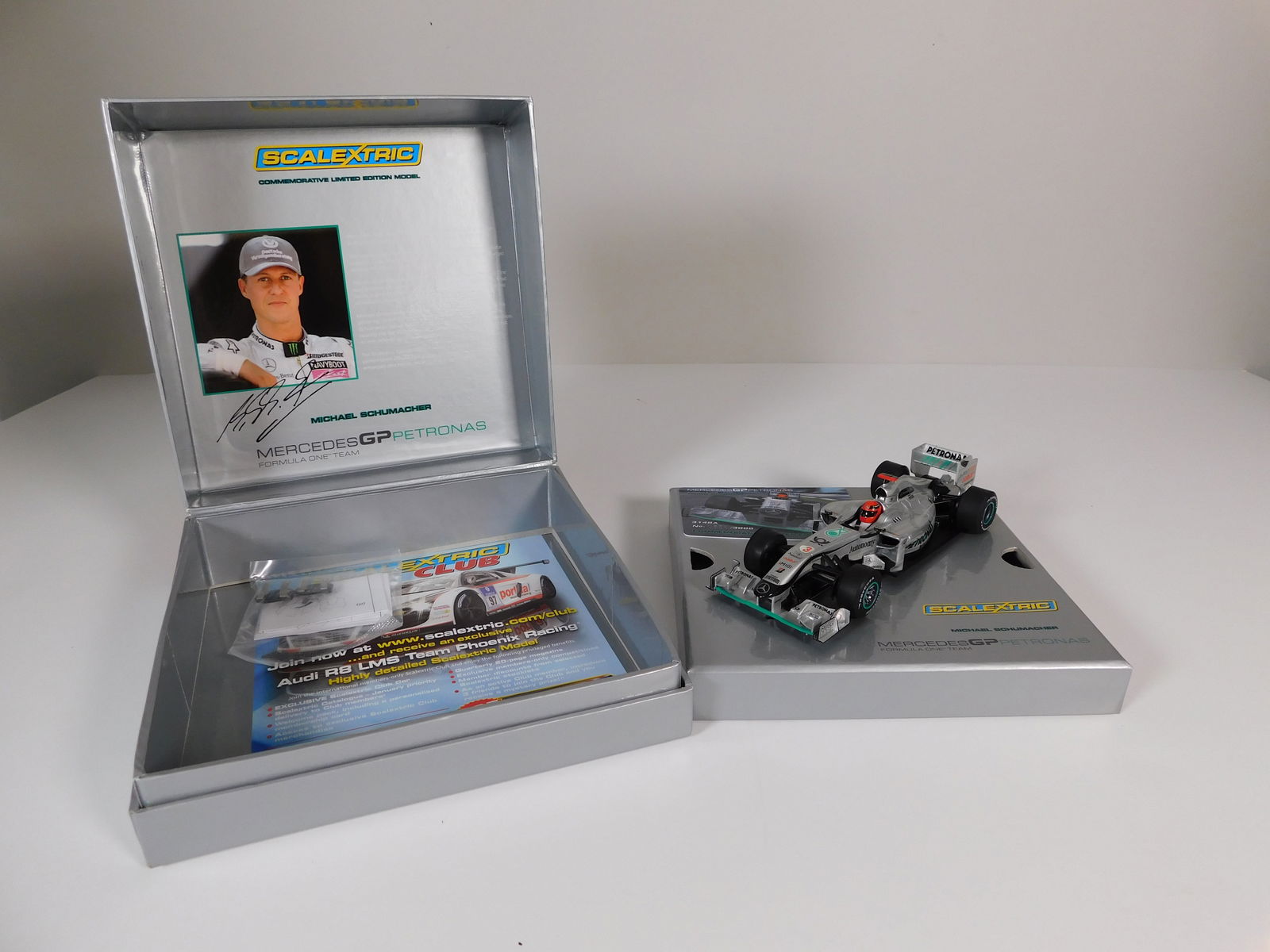 Scalextric Michael Schumacher Mercedes GP Petronas F1 Team #3 1/32 Slot Car (1 of 20)