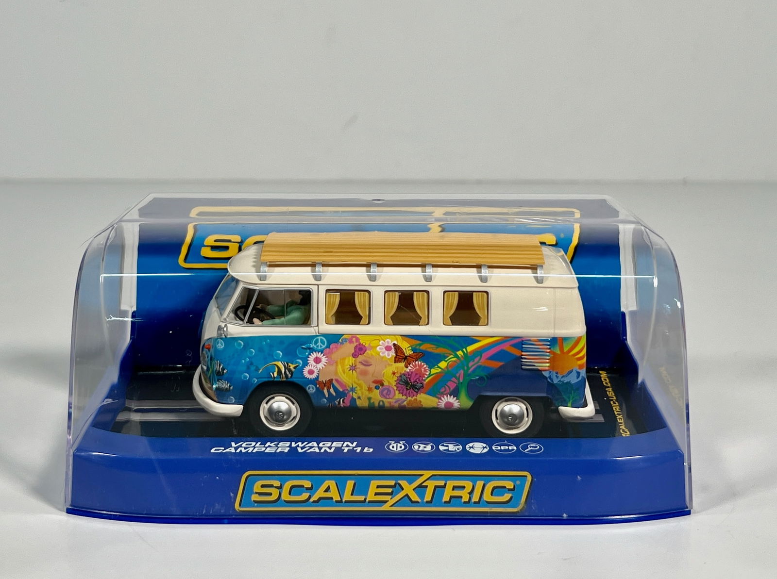 Scalextric Volkswagen Camper Van T1b Hippie Camper 1/32 Slot Car (1 of 5)