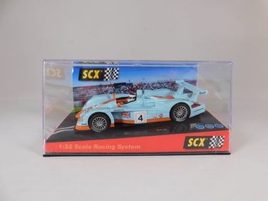 SCX Audi R8 #4 1/32 Slot Car