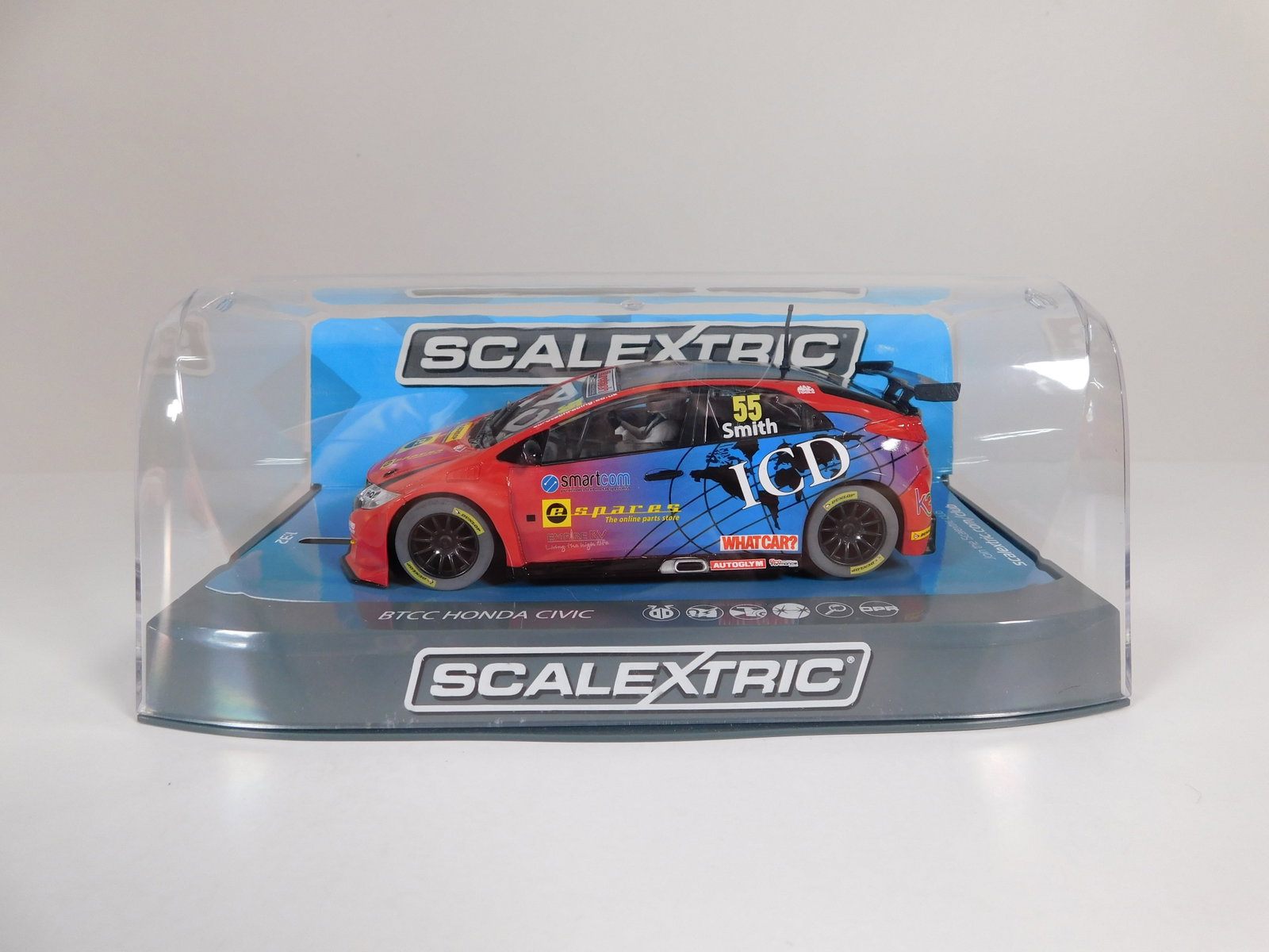 Scalextric BTCC Honda Civic Type R 2016 #55 1/32 Slot Car: Scalextric BTCC Honda Civic Type R 2016 Eurotech Honda Civic Jeff Smith #55 1/32 Slot Car. Reference #C3860T, with original case. Weight: 7.9oz. *In-house Shipping Available*