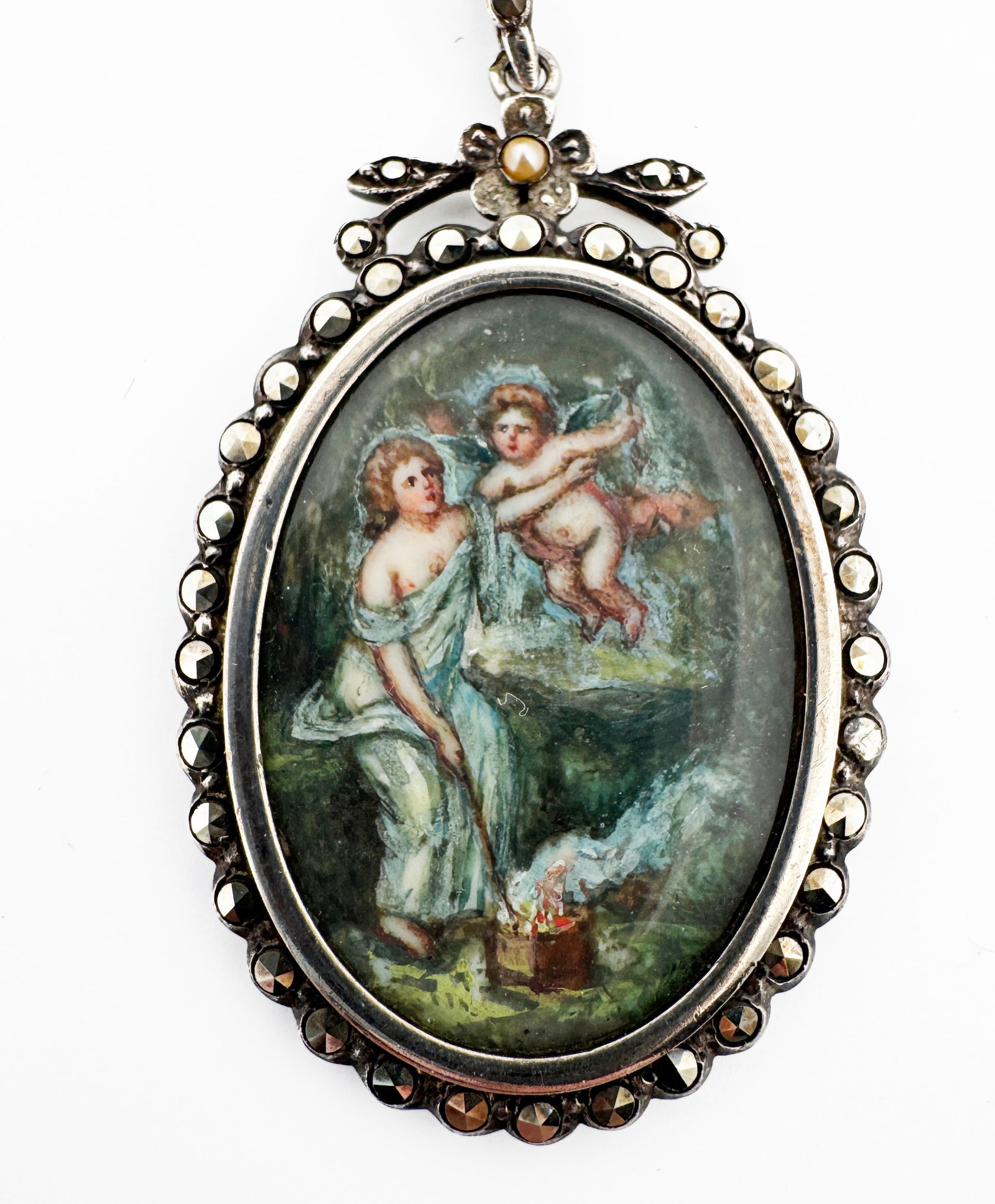 Antique Silver Miniature Painting Necklace: 11g Pendant: 49mm