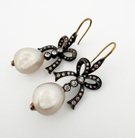 14k Silver Diamond & Baroque Pearl Earrings