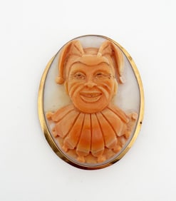 18k Jester Cameo Pendant/Brooch