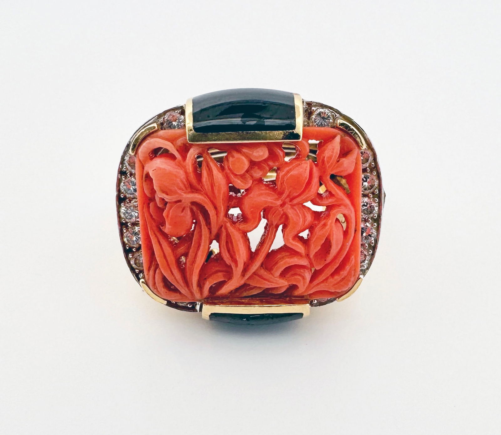 David Webb 18k Coral Diamond Enamel Ring (1 of 4)