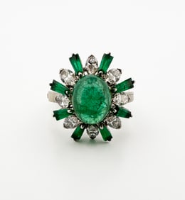 14k Emerald & Diamond Ring