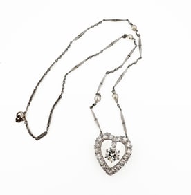 14k Diamond Heart Pendant Necklace