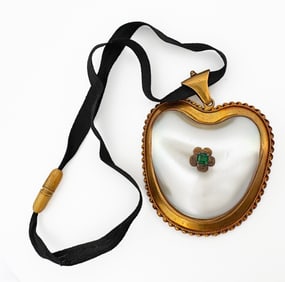 14k Mother of Pearl & Emerald Necklace