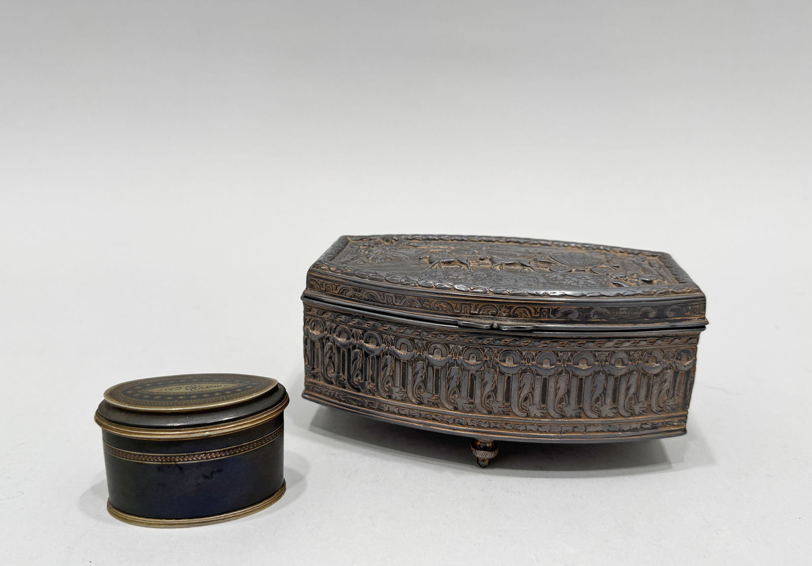 Trinket & Snuff Boxes (1 of 7)